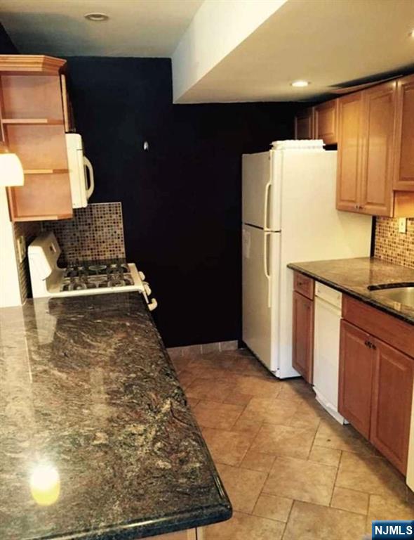 95 Orient Way, Unit 3G Rutherford, NJ 07070 - Photo 4 of 13