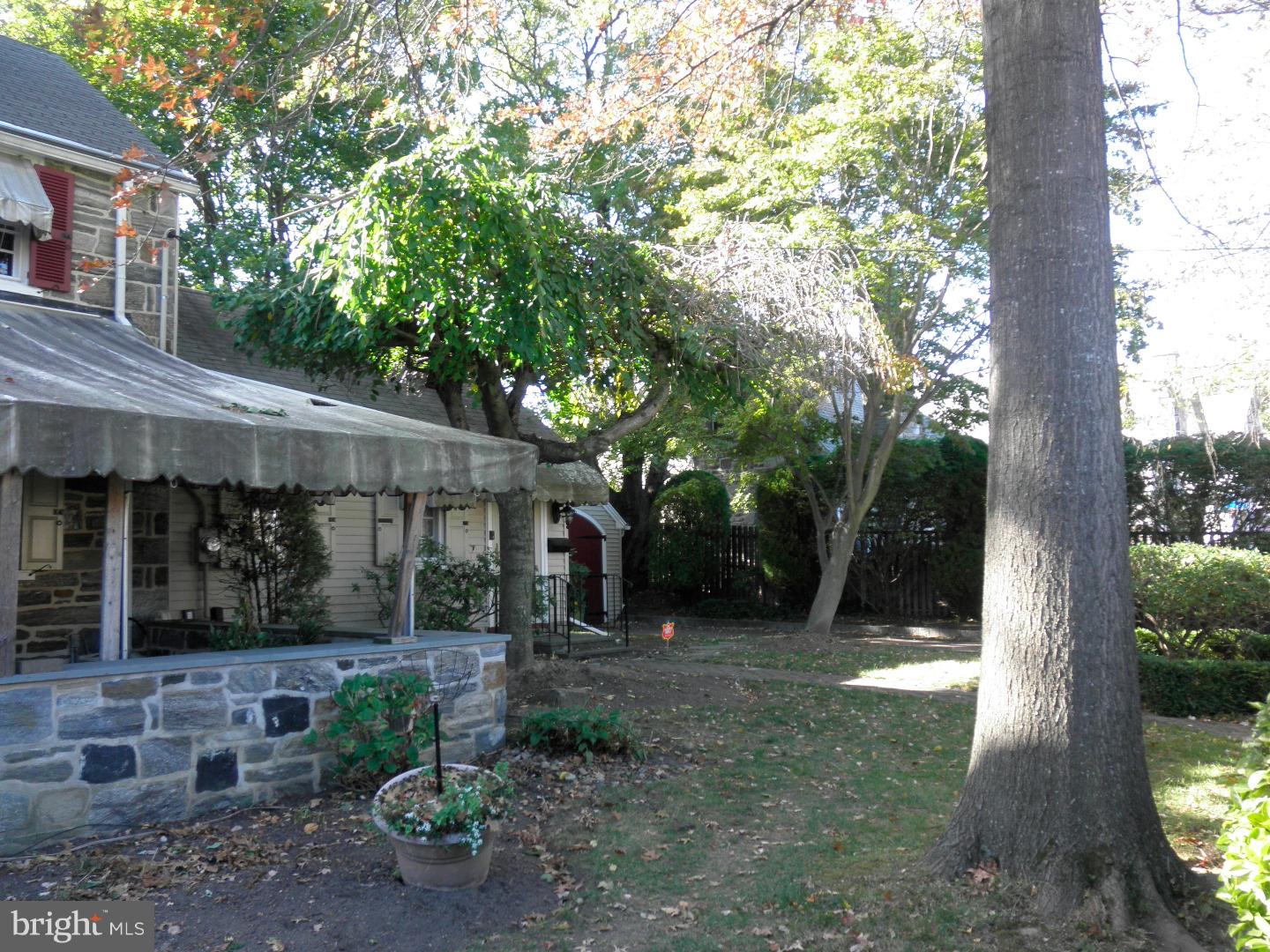 216 North Manoa Road Havertown, PA 19083 - Photo 3 of 11