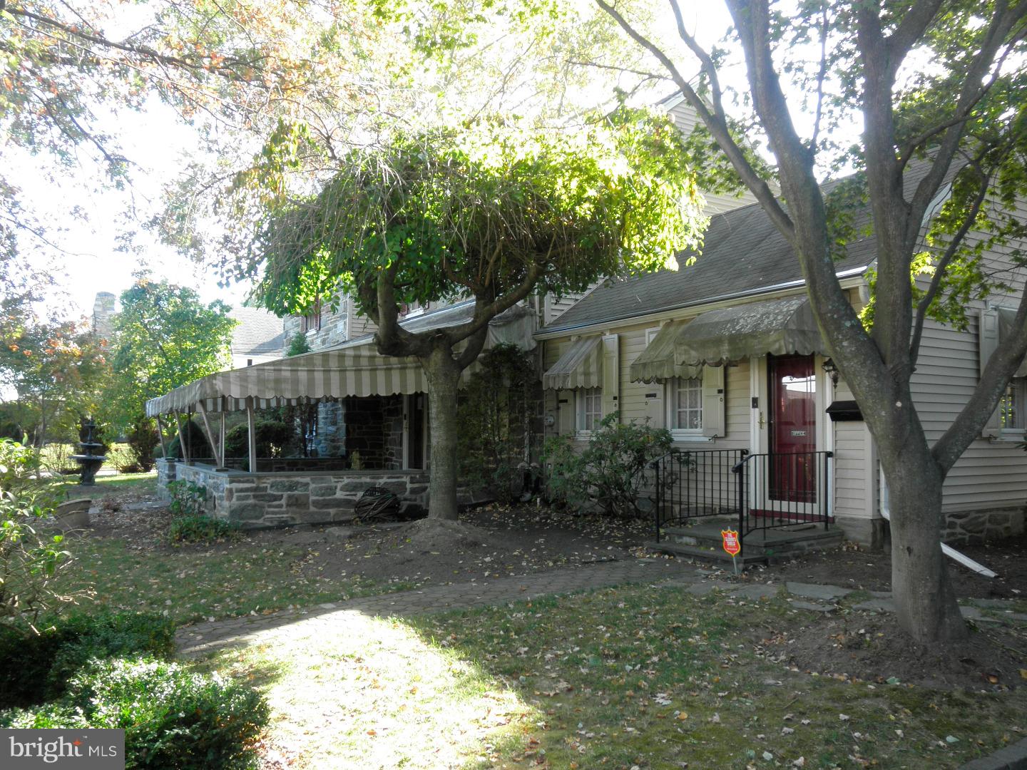 216 North Manoa Road Havertown, PA 19083 - Photo 8 of 11