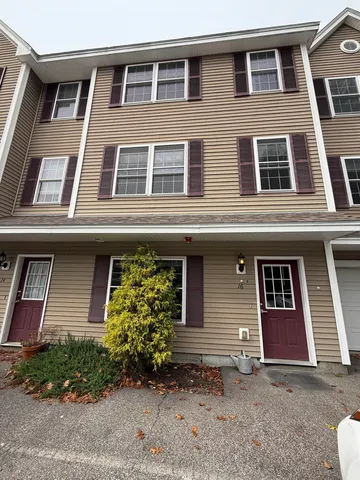 $3,300 | 16 Centennial Drive, Dover, NH 03820