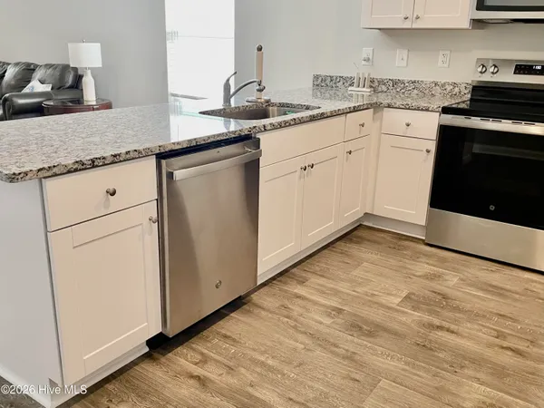 $1,900 | 462 Ladyfish Loop Northwest, Sunset Beach, NC 28468