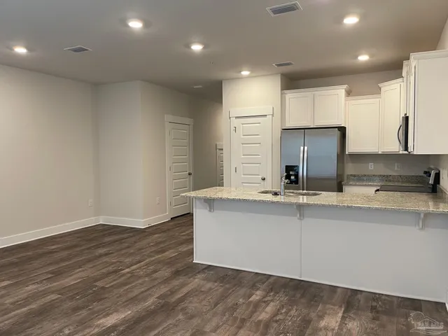 $1,800 | 1650 Iroquois Court, Pensacola, FL 32534