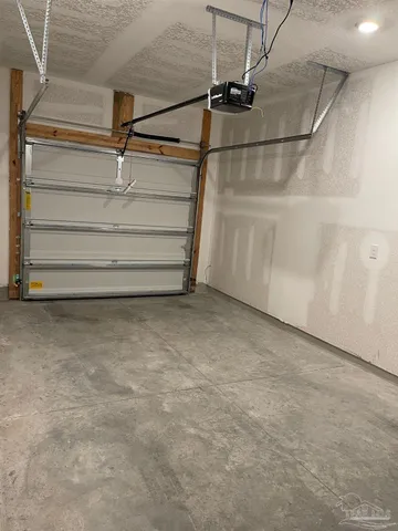 $1,800 | 1650 Iroquois Court, Pensacola, FL 32534