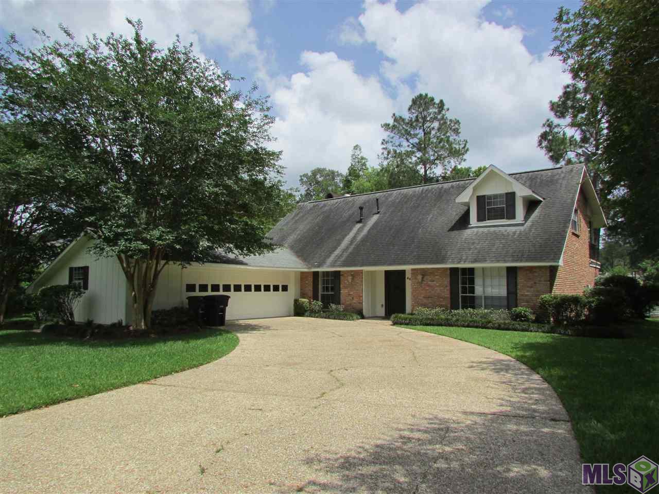 845 Diron Circle Baton Rouge, LA 70810 - Photo 1 of 17 Front View