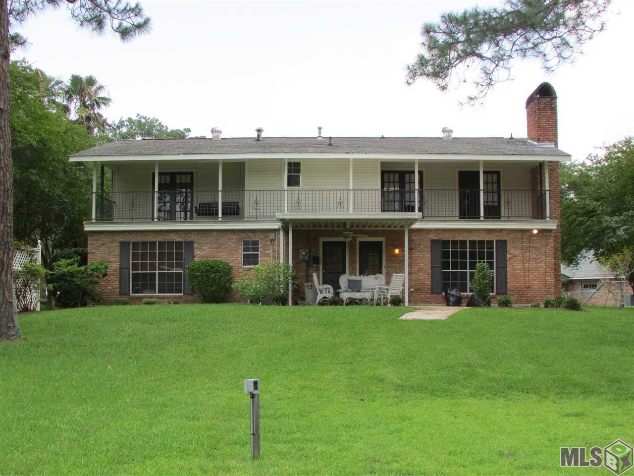 845 Diron Circle Baton Rouge, LA 70810 - Photo 3 of 17 Rear View