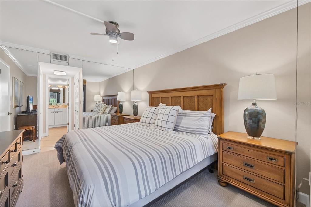 8750 Midnight Pass Road, Unit 302 Sarasota, FL 34242 - Photo 14 of 43