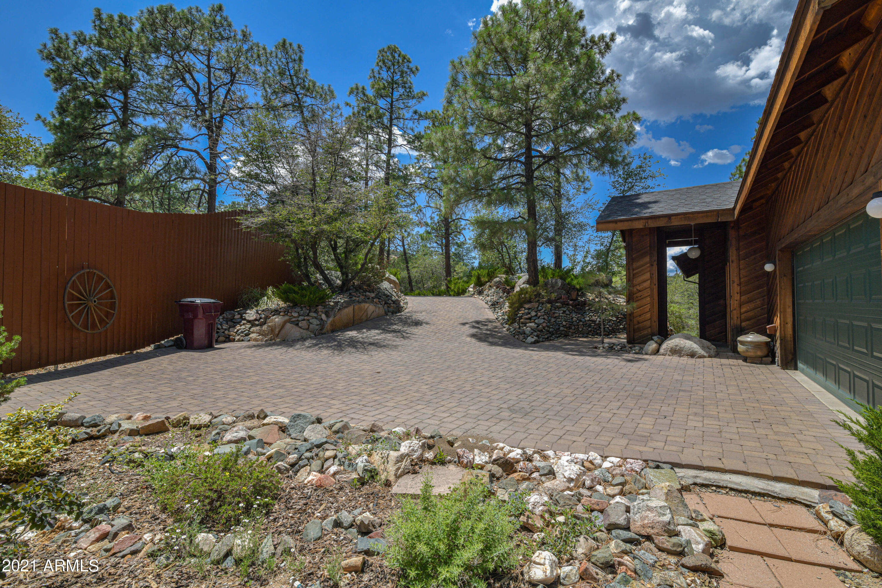 2022 Idylwild Road Prescott, AZ 86305 - Photo 6 of 41 DSC_3581