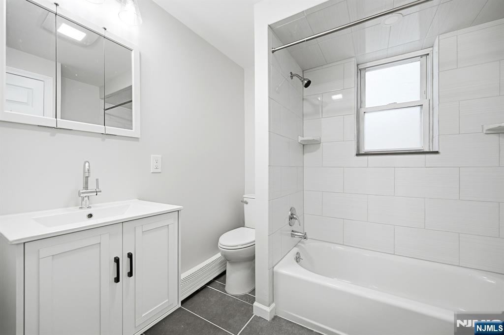 210 River Road New Milford, NJ 07646 - Photo 17 of 18