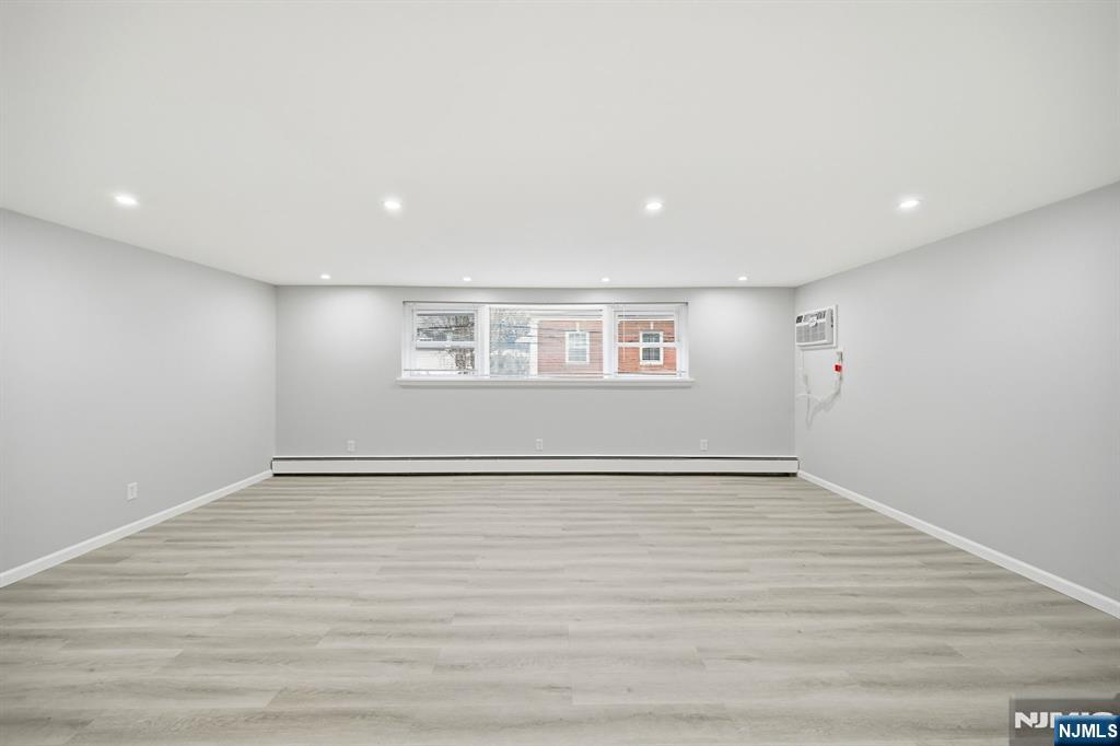 210 River Road New Milford, NJ 07646 - Photo 3 of 18