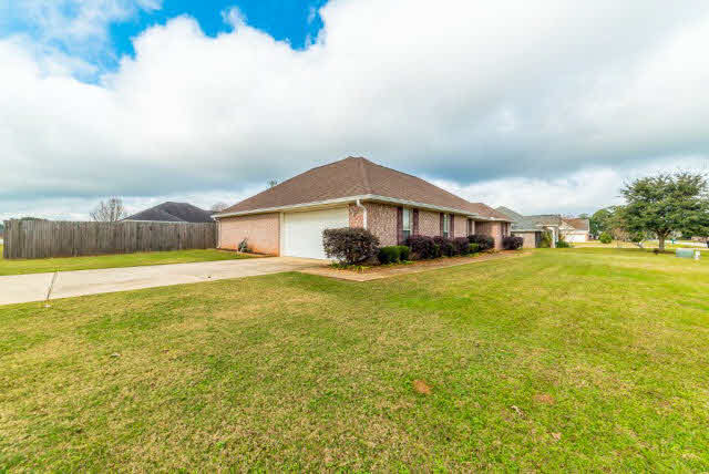 22175 Buck Road Robertsdale, AL 36567 - Photo 5 of 9