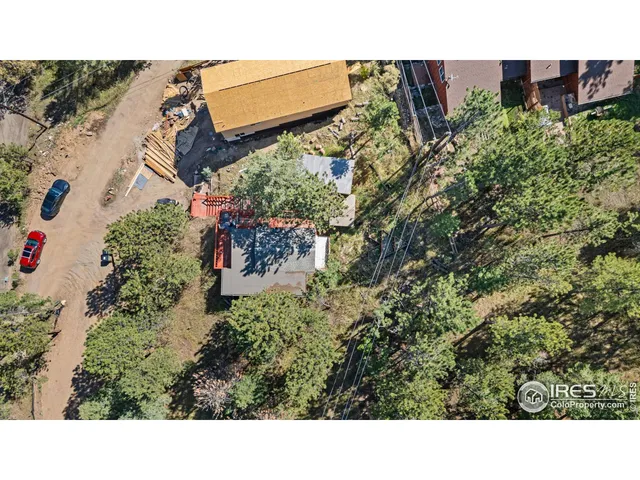 a black and white photo of a house