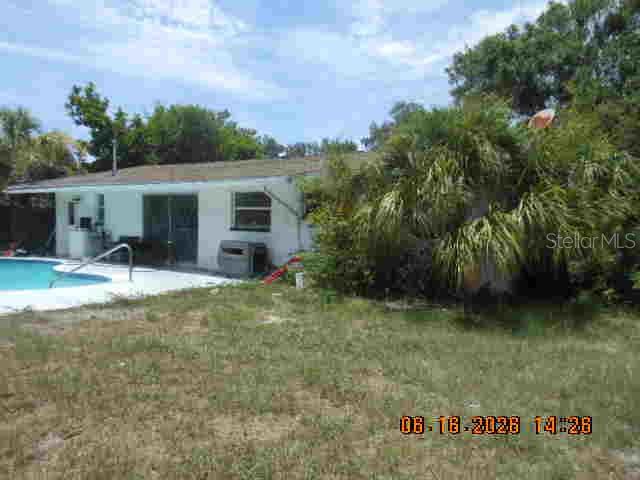 1109 Rosery Road Northeast Largo, FL 33770 - Photo 3 of 10