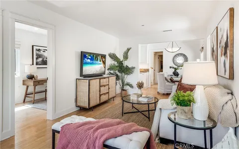 $1,549,000 | 1731 Stanford Avenue, Redondo Beach, CA 90278