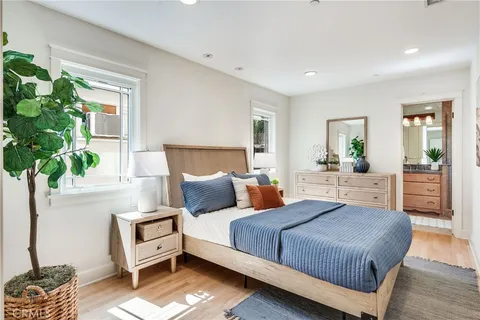 $1,549,000 | 1731 Stanford Avenue, Redondo Beach, CA 90278