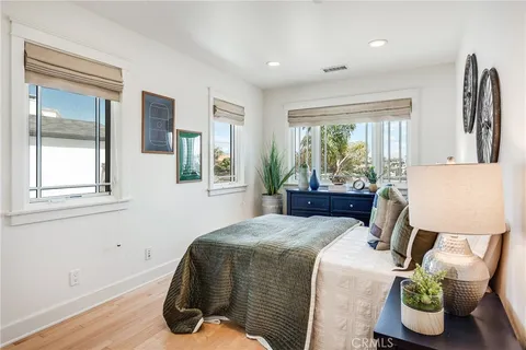$1,549,000 | 1731 Stanford Avenue, Redondo Beach, CA 90278