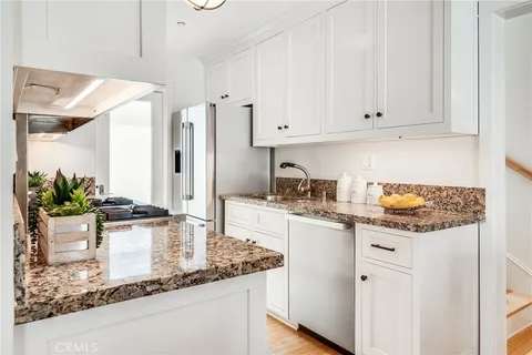$1,549,000 | 1731 Stanford Avenue, Redondo Beach, CA 90278