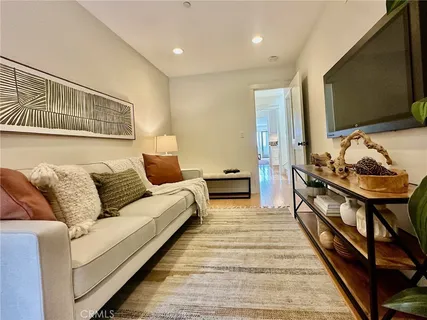 $1,549,000 | 1731 Stanford Avenue, Redondo Beach, CA 90278