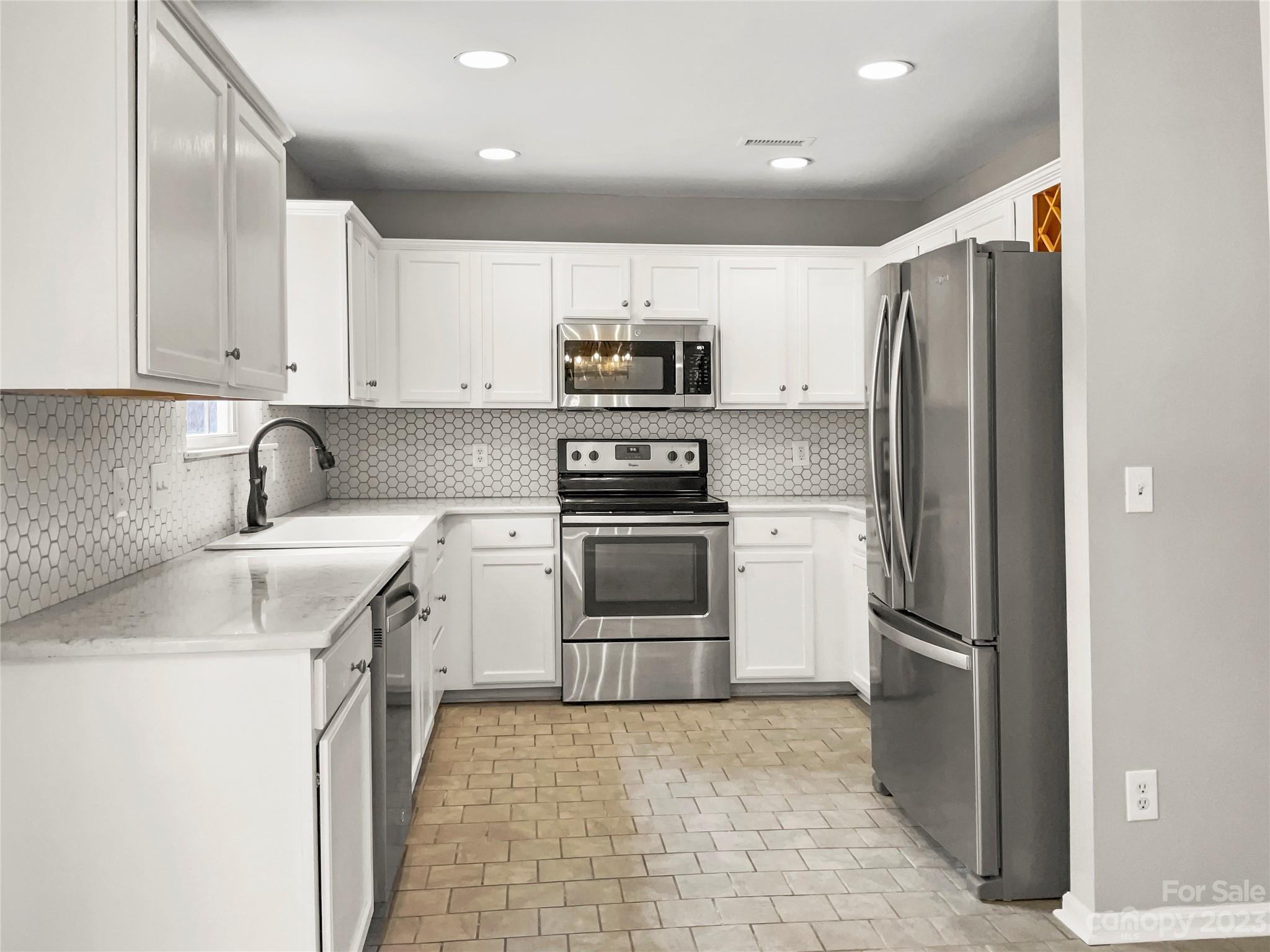 1108 Catawba Run Road Lowell, NC 28098 - Photo 10 of 23 Gallery Image 10