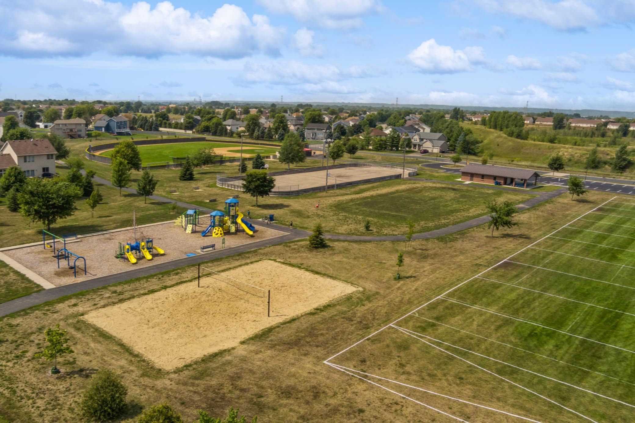 1511 England Way Shakopee, MN 55379 - Photo 24 of 29