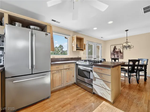 $425,000 | 60 South 100 West, Parowan, UT 84761