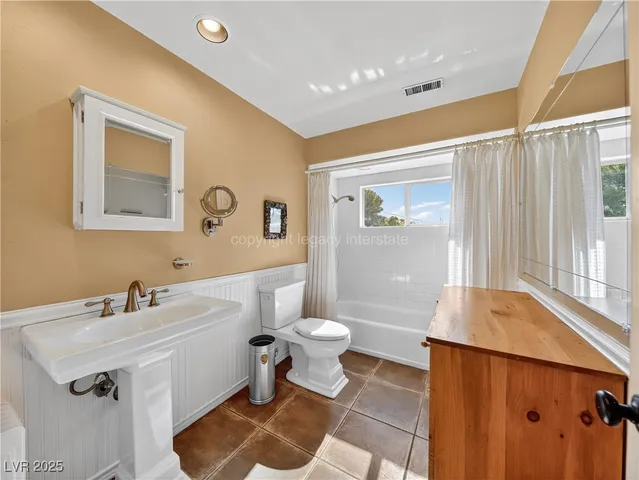 $425,000 | 60 South 100 West, Parowan, UT 84761