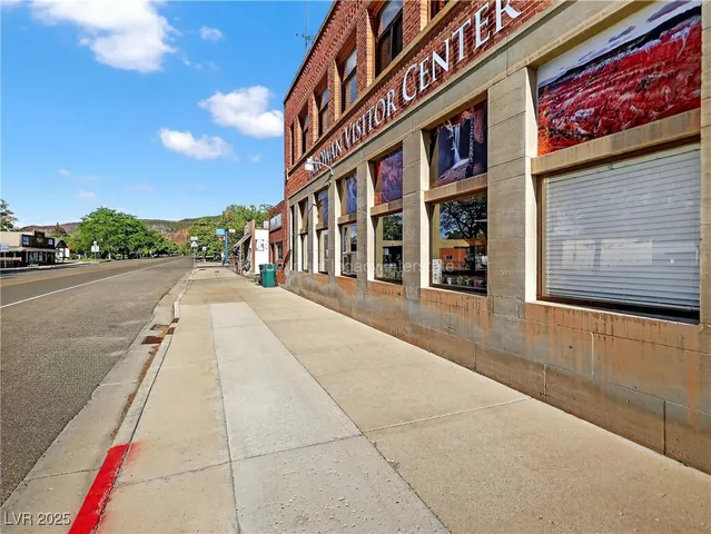 $425,000 | 60 South 100 West, Parowan, UT 84761