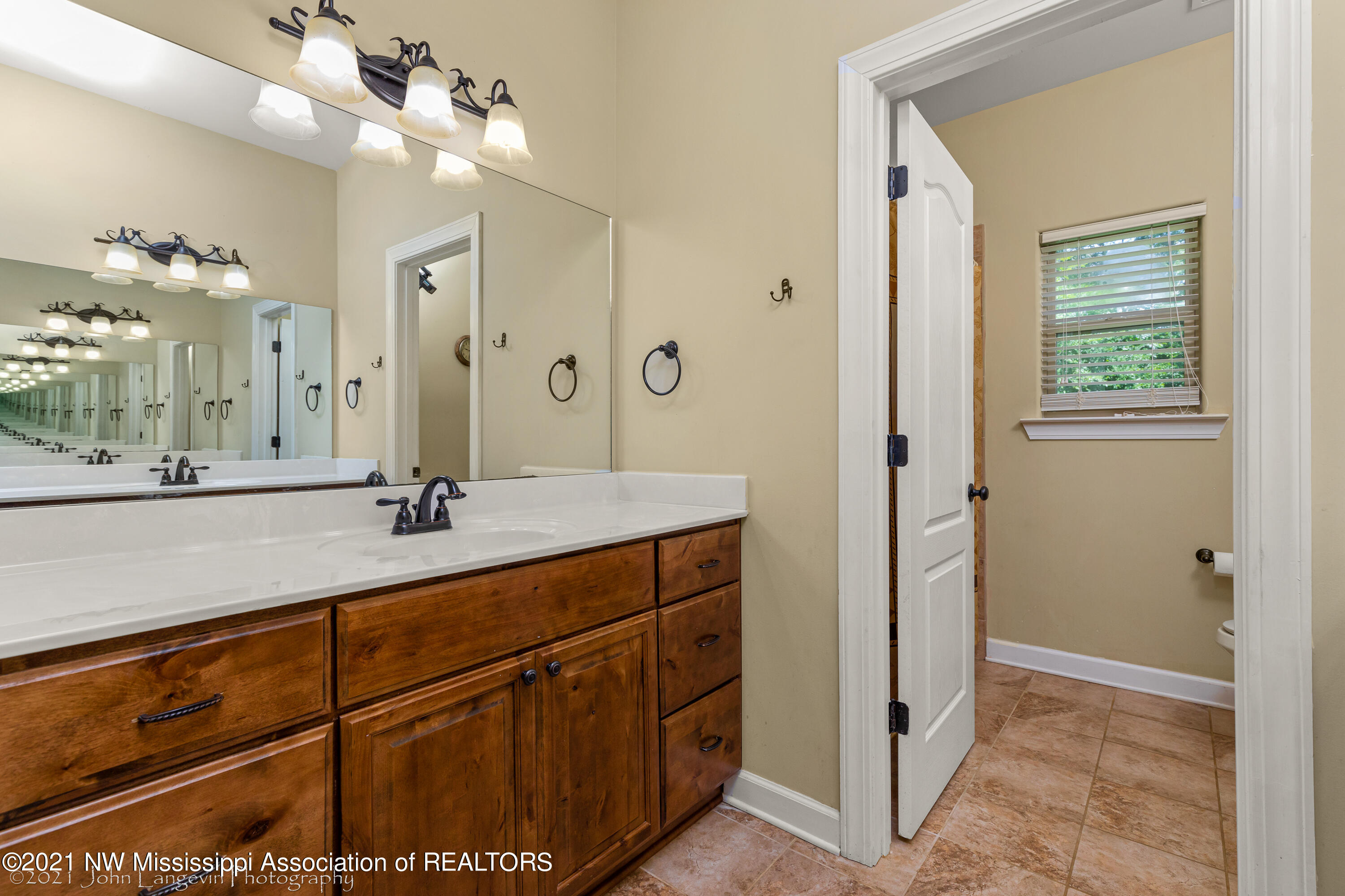 3901 Bolin Road Hernando, MS 38632 - Photo 20 of 30 3901 Bolin Rd-Interior-19