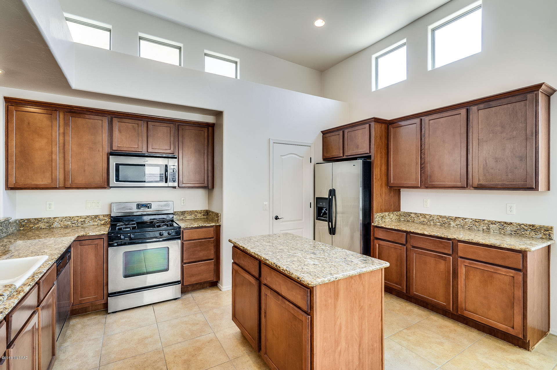 170 East Spring Sky Street Tucson, AZ 85737 - Photo 6 of 22
