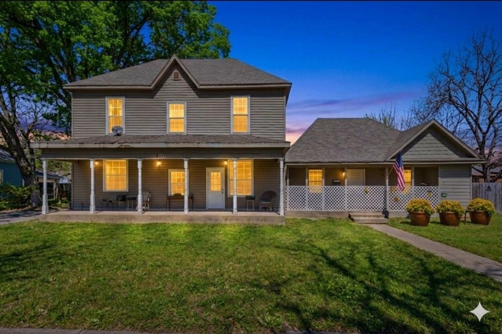 909 West Chestnut Street Denison, TX 75020 - Photo 2 of 12