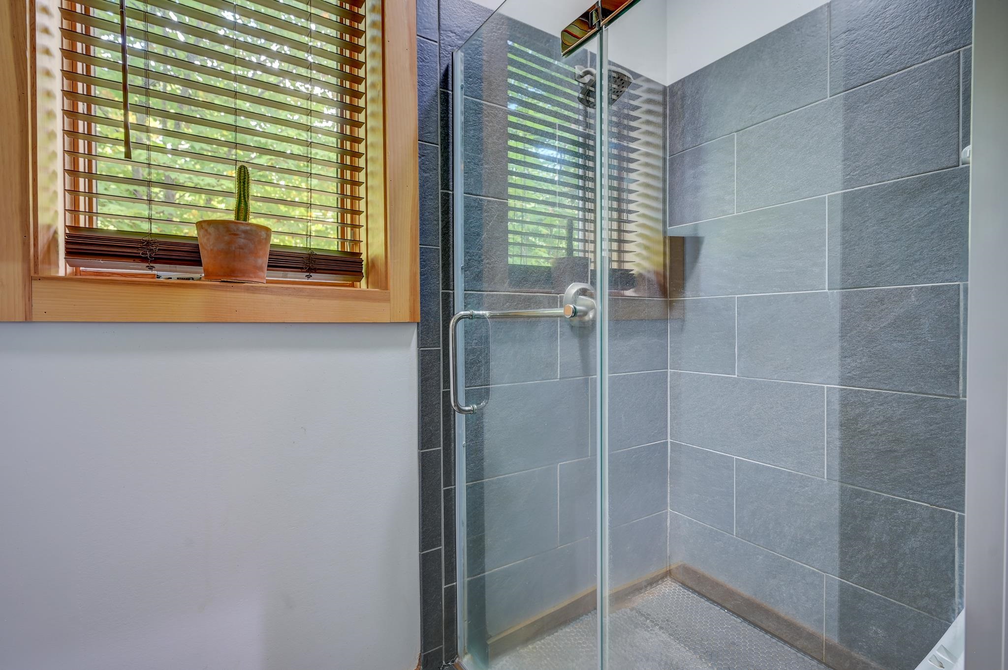 252 Ash Street Conway, NH 03860 - Photo 15 of 21 Gallery Image 15