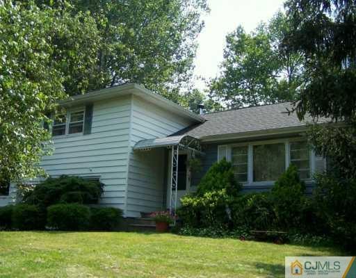 8 Winton Road East Brunswick, NJ 08816 - Photo 1 of 9 Gallery Image 1