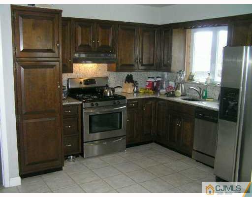 8 Winton Road East Brunswick, NJ 08816 - Photo 2 of 9 Gallery Image 2