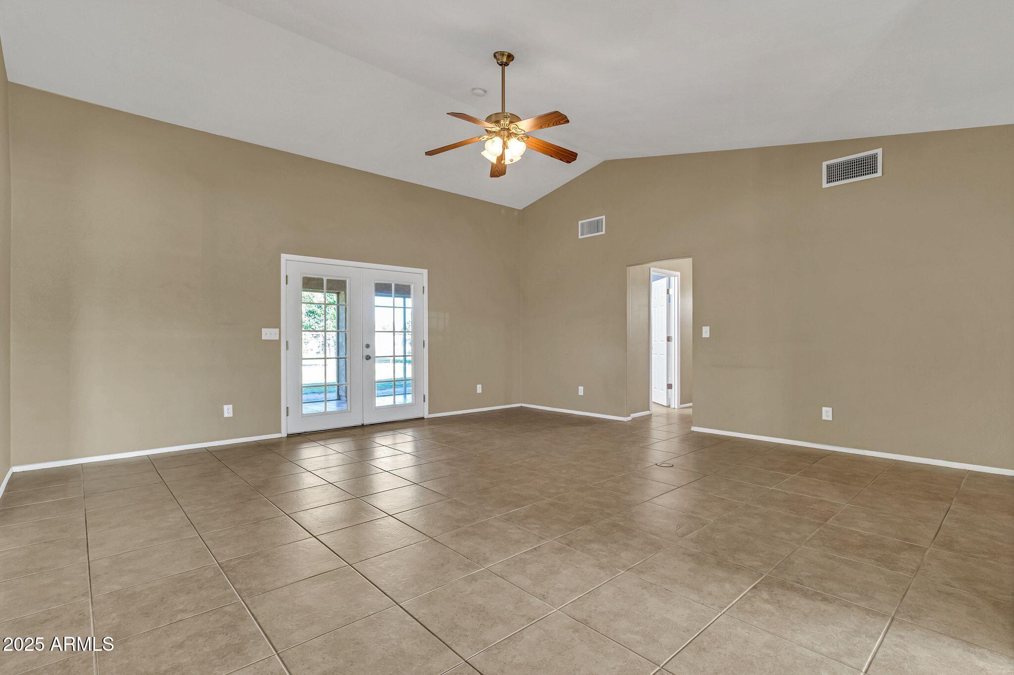 15834 East Ocotillo Road Gilbert, AZ 85298 - Photo 11 of 75 15834 E Ocotillo Rd-10