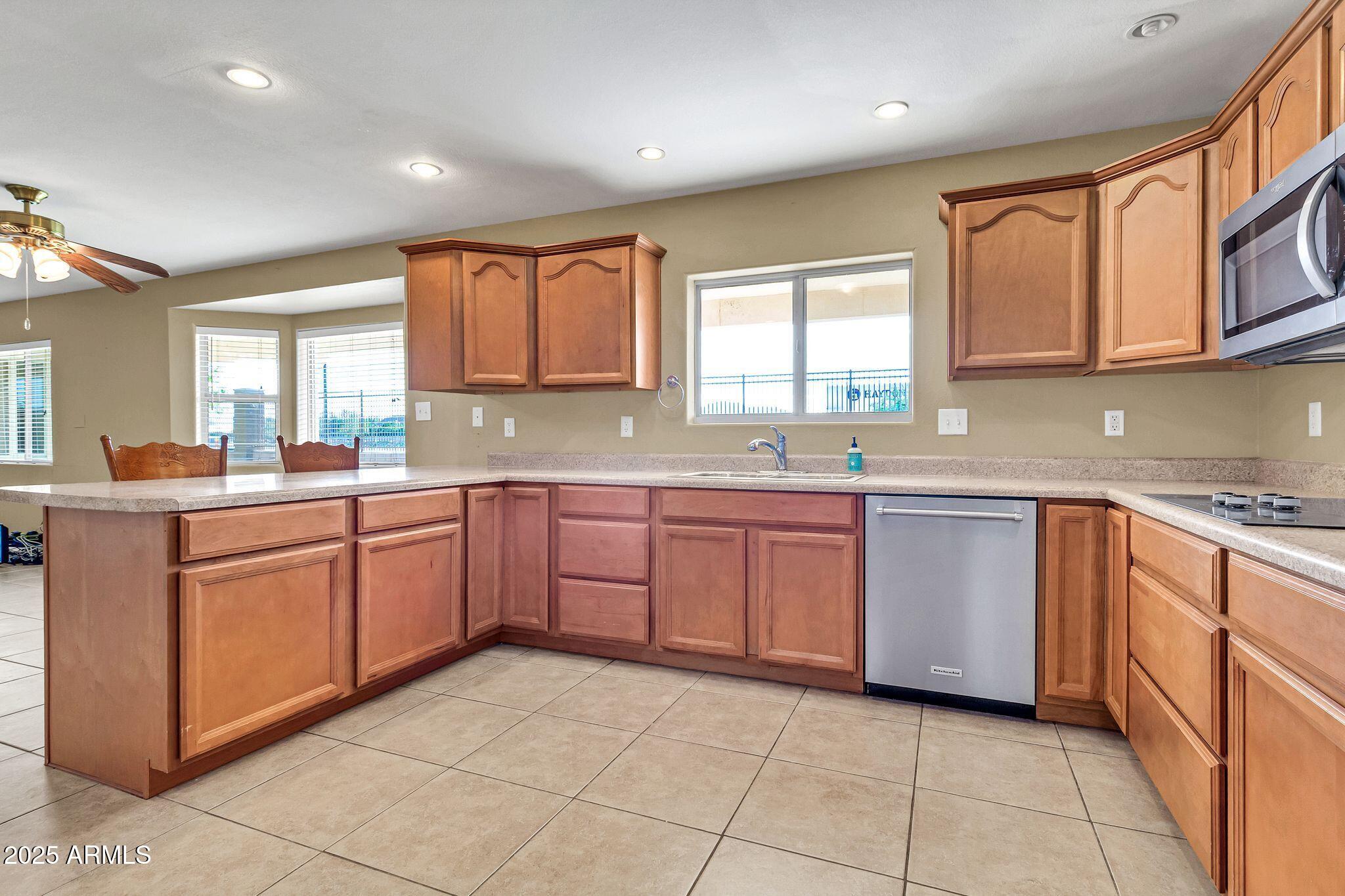 15834 East Ocotillo Road Gilbert, AZ 85298 - Photo 19 of 75 15834 E Ocotillo Rd-20