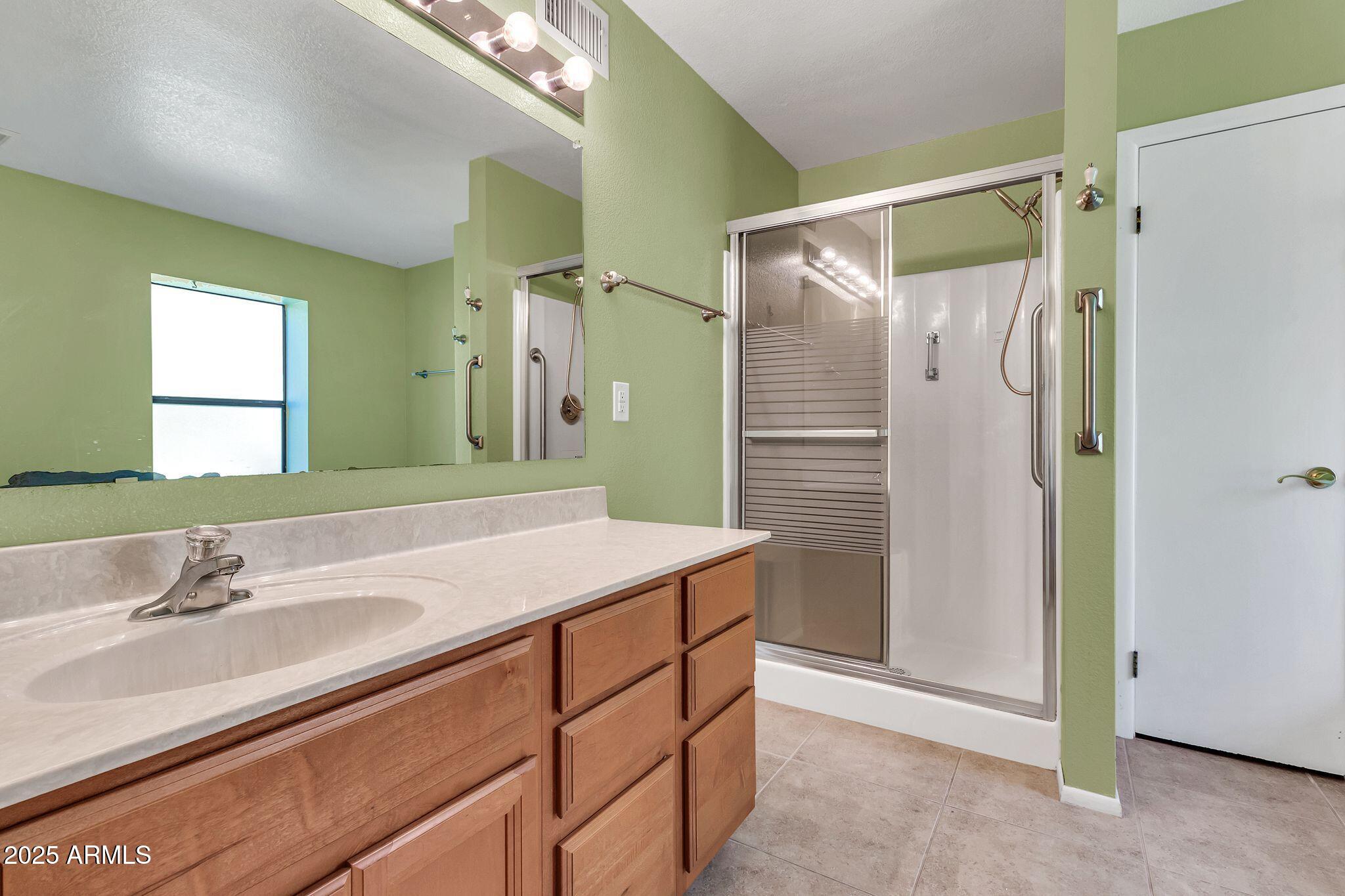 15834 East Ocotillo Road Gilbert, AZ 85298 - Photo 26 of 75 15834 E Ocotillo Rd-25