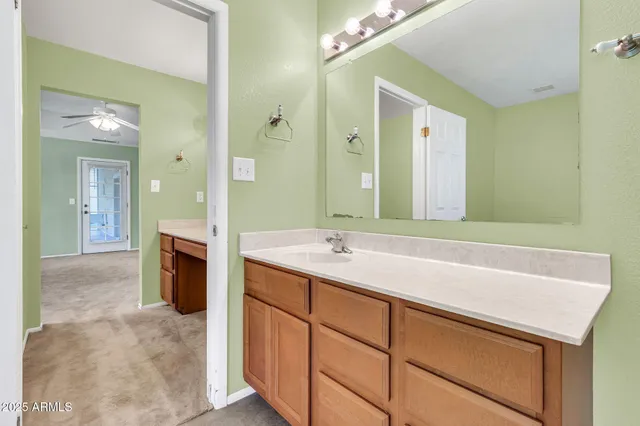 $850,000 | 15834 East Ocotillo Road, Gilbert, AZ 85298