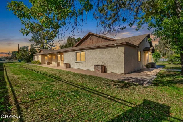 $850,000 | 15834 East Ocotillo Road, Gilbert, AZ 85298