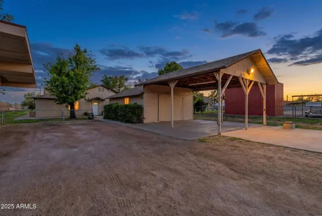 $850,000 | 15834 East Ocotillo Road, Gilbert, AZ 85298