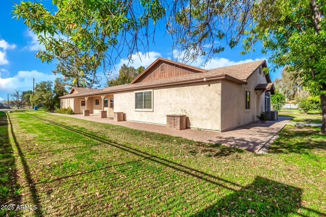 $850,000 | 15834 East Ocotillo Road, Gilbert, AZ 85298