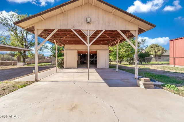 $850,000 | 15834 East Ocotillo Road, Gilbert, AZ 85298