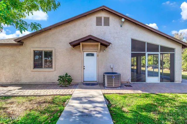 $850,000 | 15834 East Ocotillo Road, Gilbert, AZ 85298