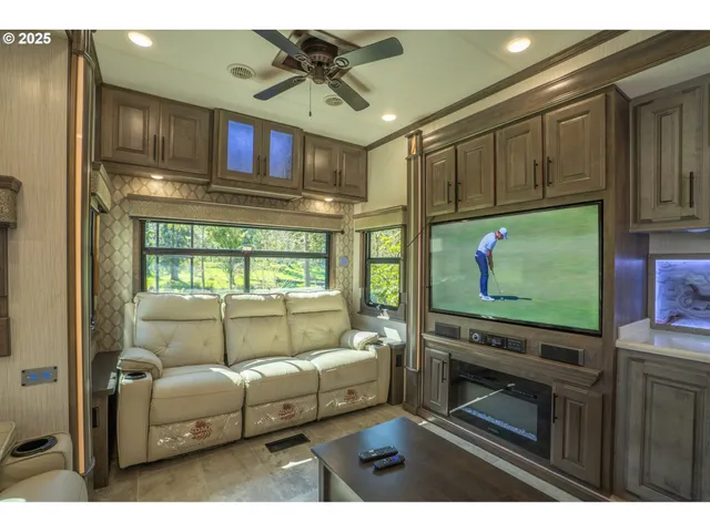 $1,350,000 | 46836 McKenzie Highway, Vida, OR 97488