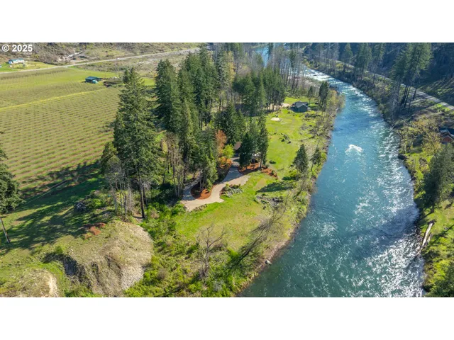 $1,350,000 | 46836 McKenzie Highway, Vida, OR 97488