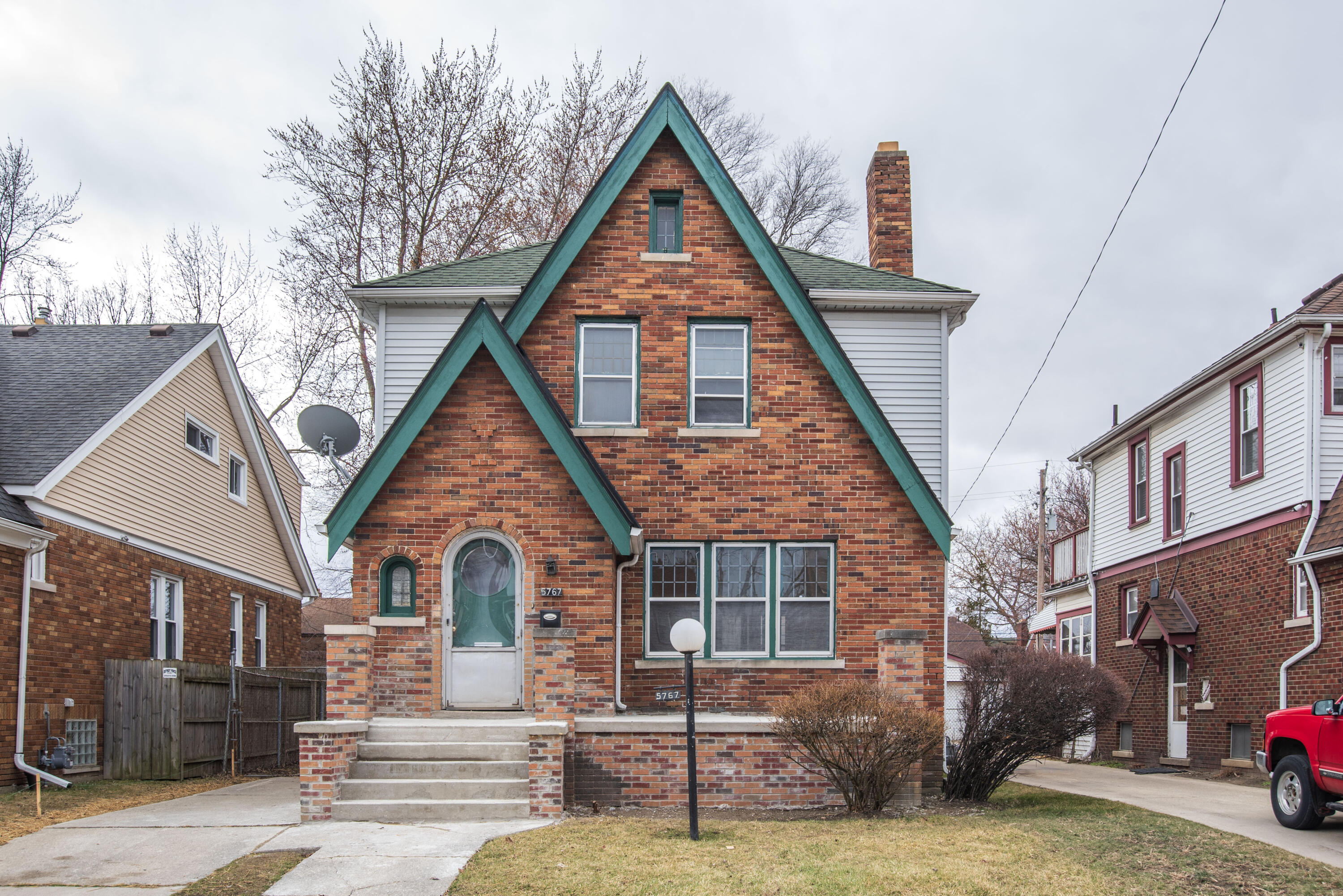 5767 Balfour Road Detroit, MI 48224 - Photo 1 of 39 DSC_7354