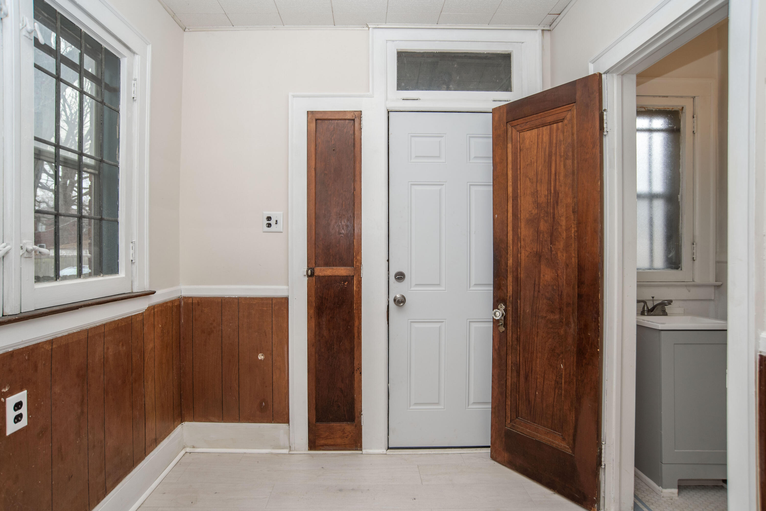 5767 Balfour Road Detroit, MI 48224 - Photo 17 of 39 DSC_7317