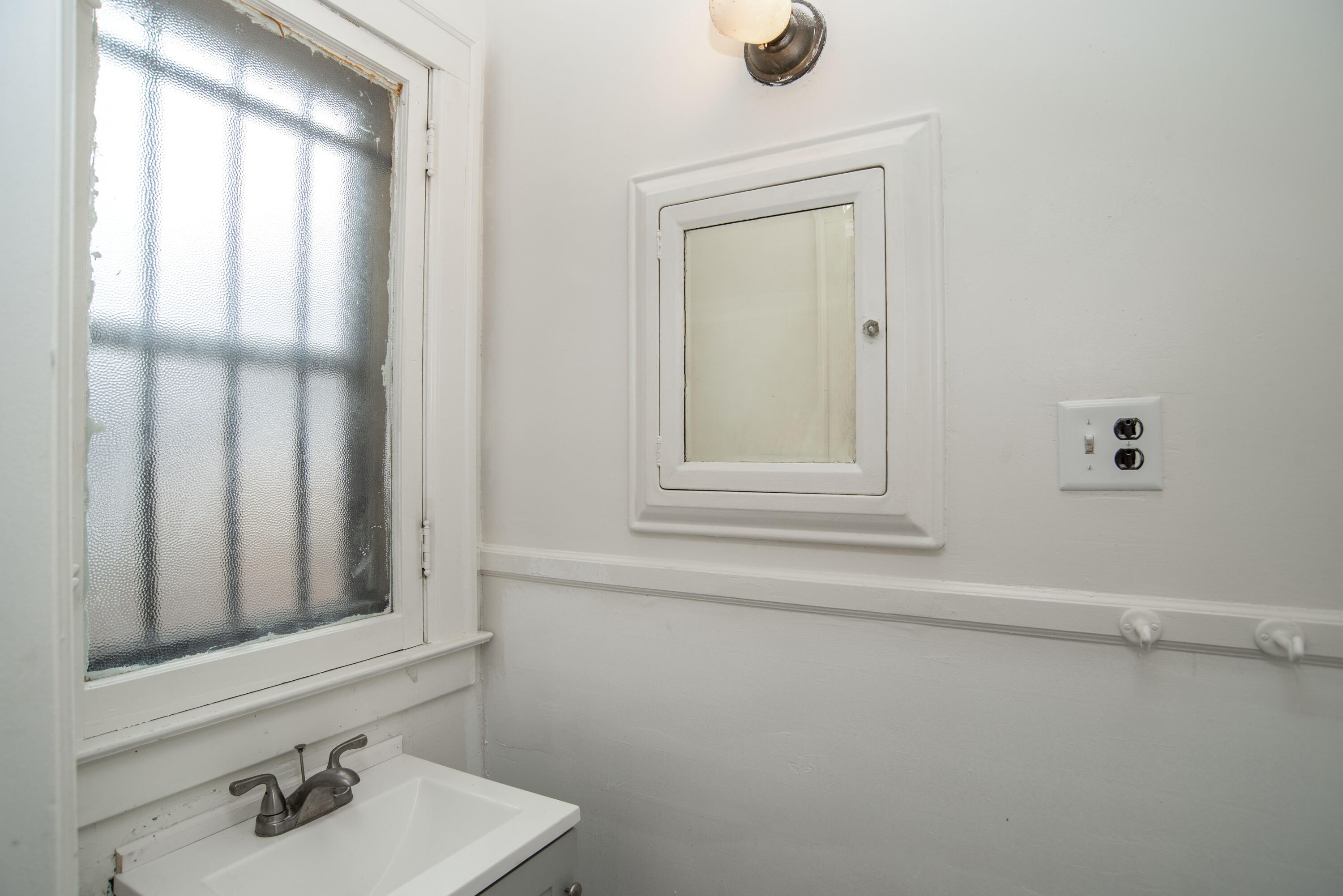 5767 Balfour Road Detroit, MI 48224 - Photo 18 of 39 DSC_7318