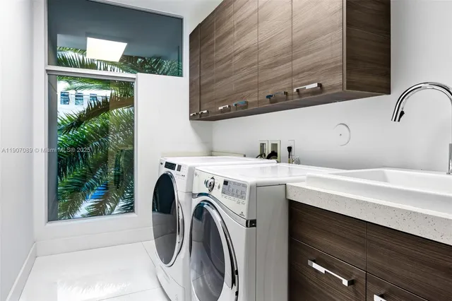 $60,000 | 300 Royal Plaza Drive, Fort Lauderdale, FL 33301