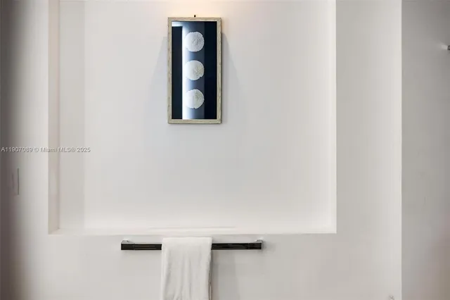 $60,000 | 300 Royal Plaza Drive, Fort Lauderdale, FL 33301