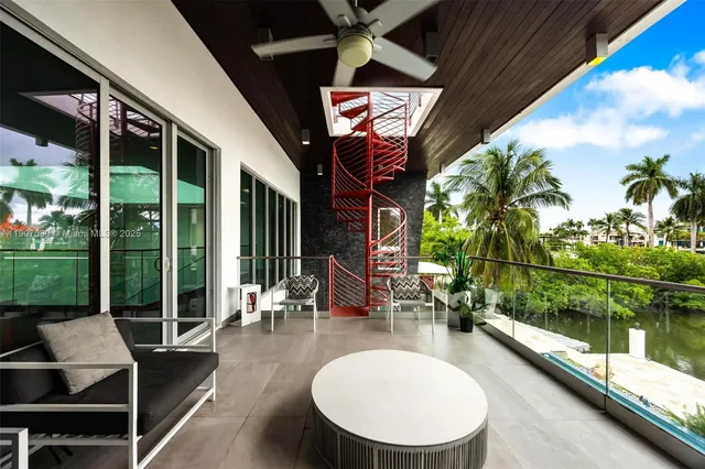 $60,000 | 300 Royal Plaza Drive, Fort Lauderdale, FL 33301