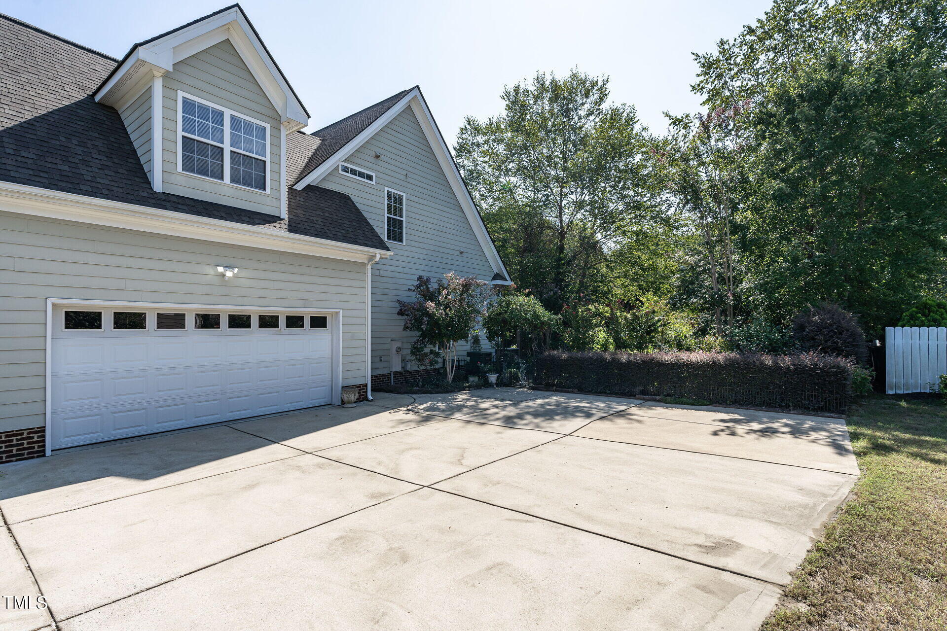 716 2 Brothers Run Raleigh, NC 27603 - Photo 12 of 43 Side Entry Oversized Garage